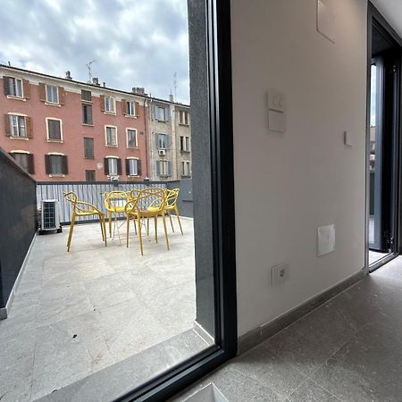 Kibilu Luxury Apt With Terrace, Isola District And Near Garibaldi Station Milano Exteriör bild