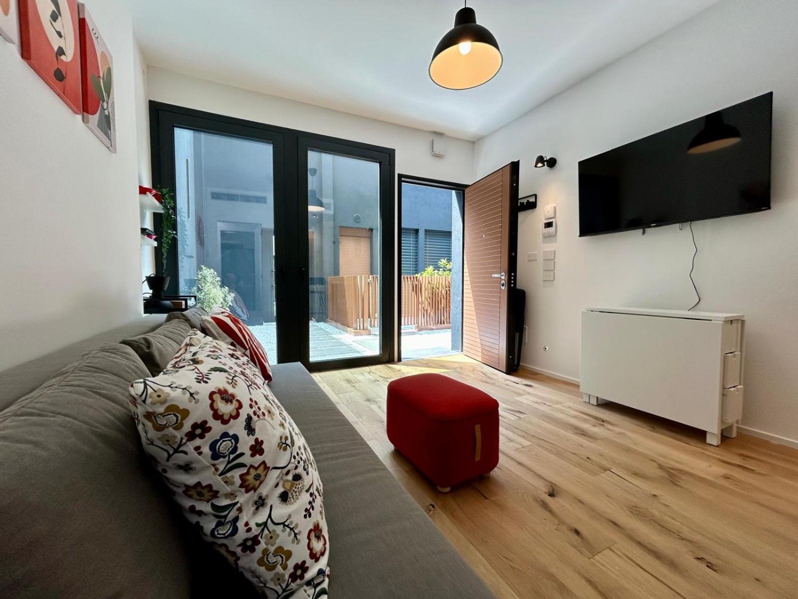 Kibilu Luxury Apt With Terrace, Isola District And Near Garibaldi Station Milano Exteriör bild